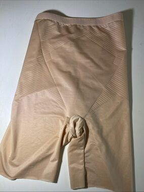 SPANX Beige Seamless Shapewear Shorts